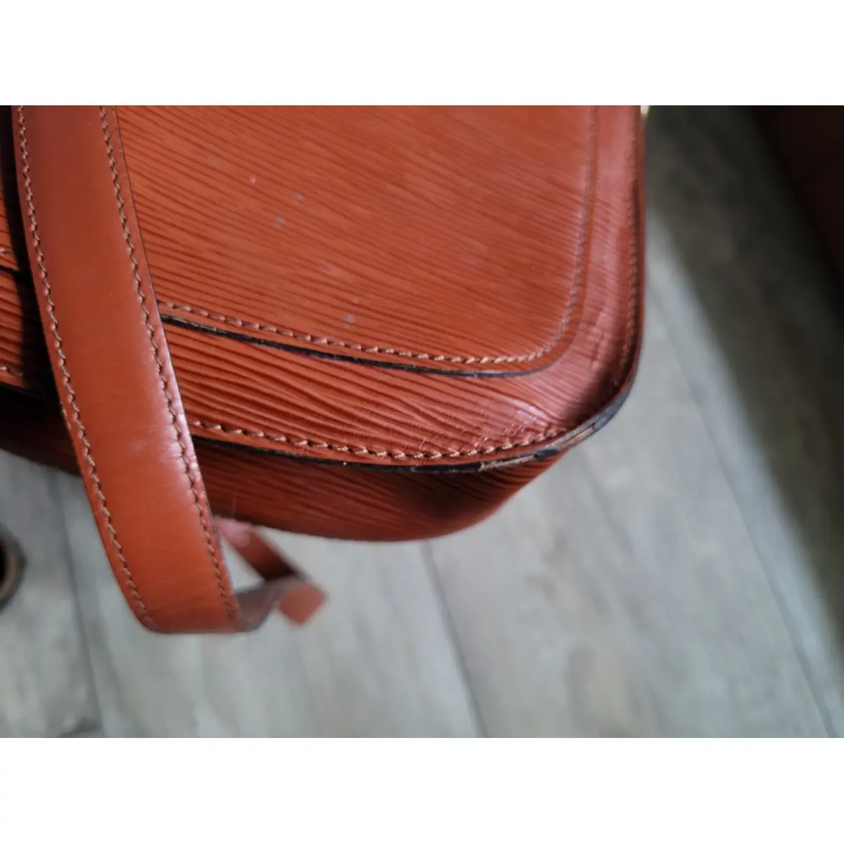 Buy Louis Vuitton Saint Cloud vintage leather bag online