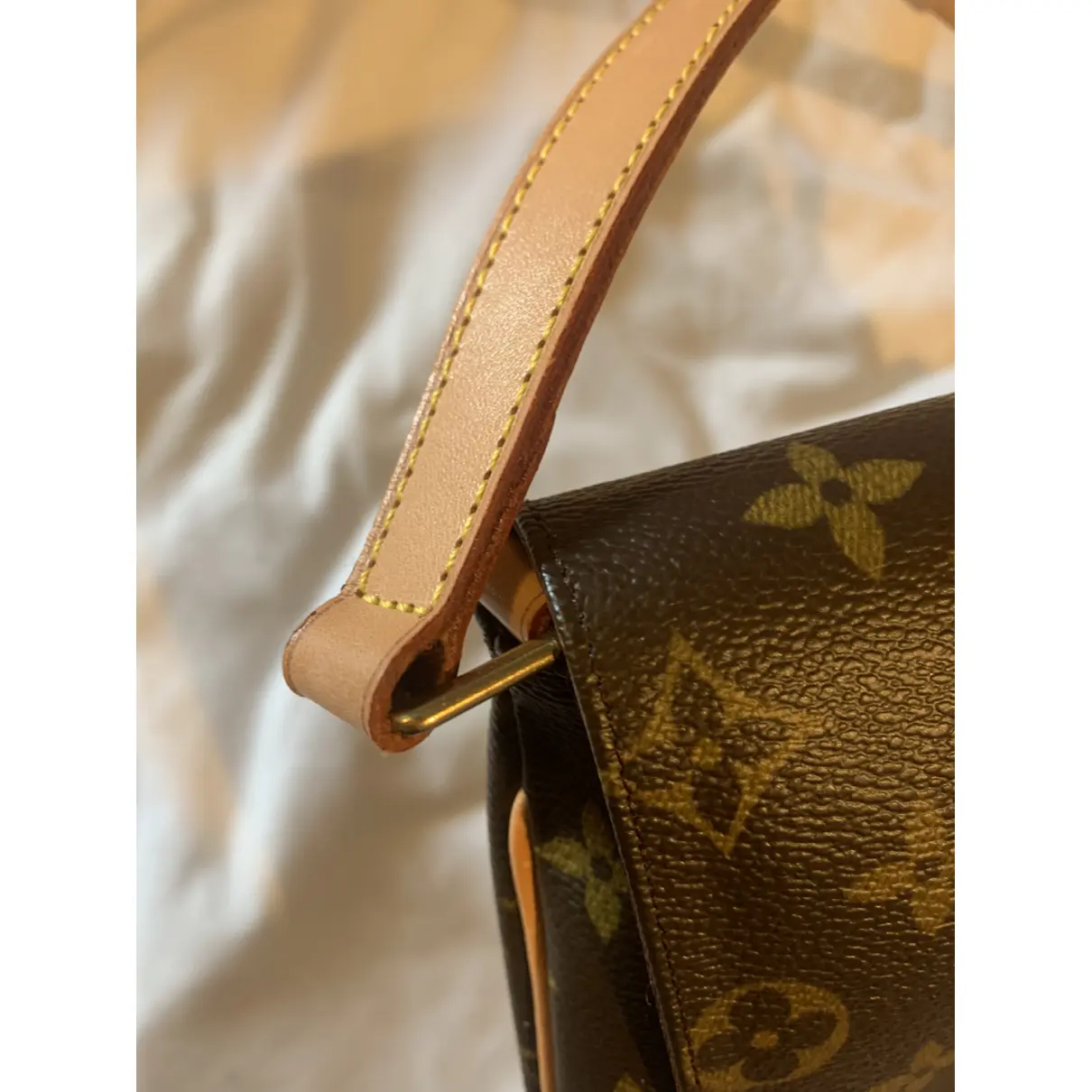 Salsa leather crossbody bag Louis Vuitton - Vintage