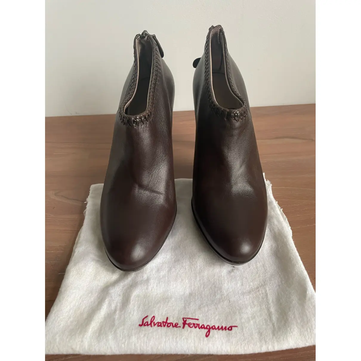 Leather ankle boots Salvatore Ferragamo