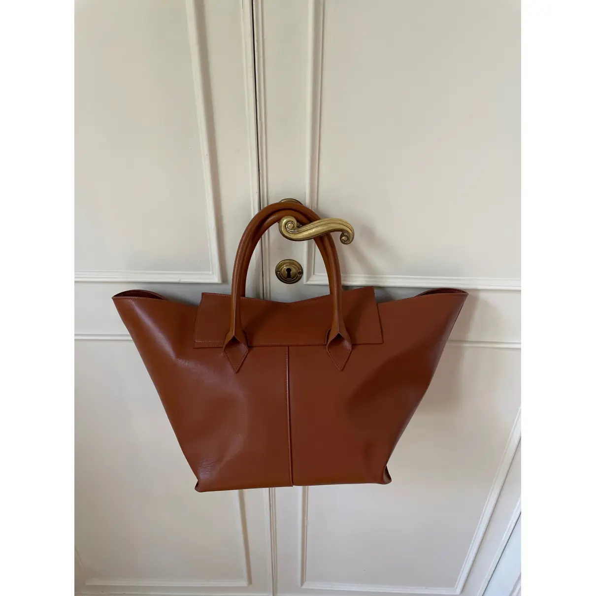 Buy Sara Battaglia Leather handbag online
