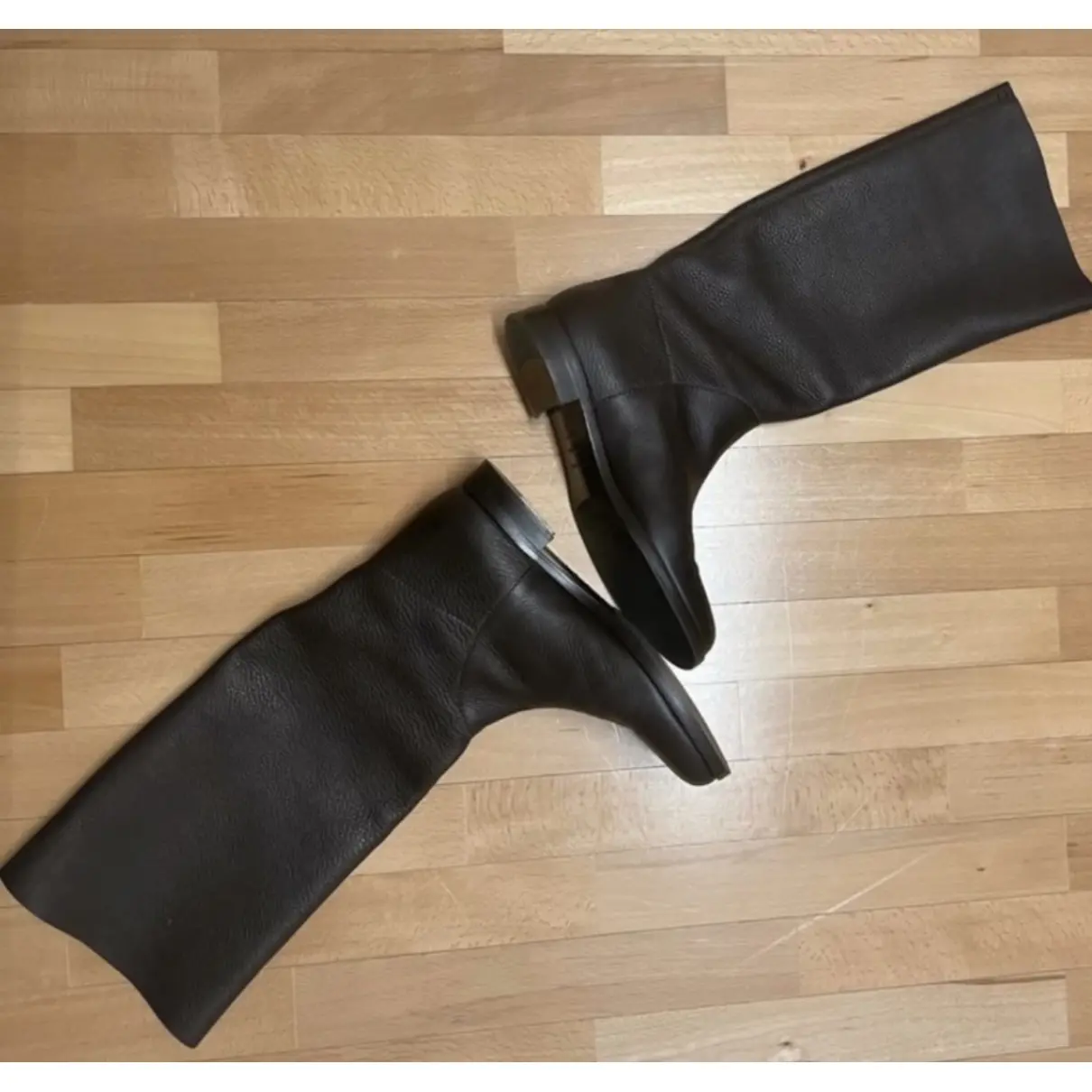 Buy Sergio Rossi SR1 leather riding boots online