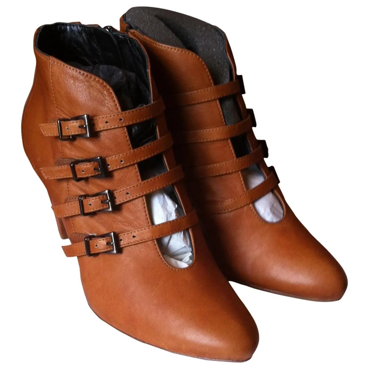 Vanessa Bruno Athe Leather buckled boots for sale