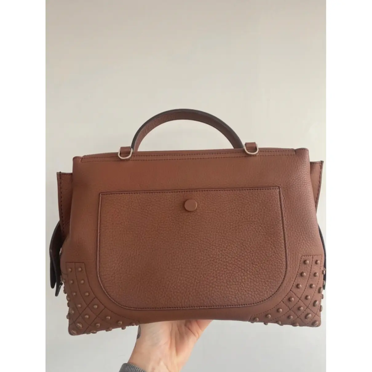 Buy Tod's Wave leather handbag online
