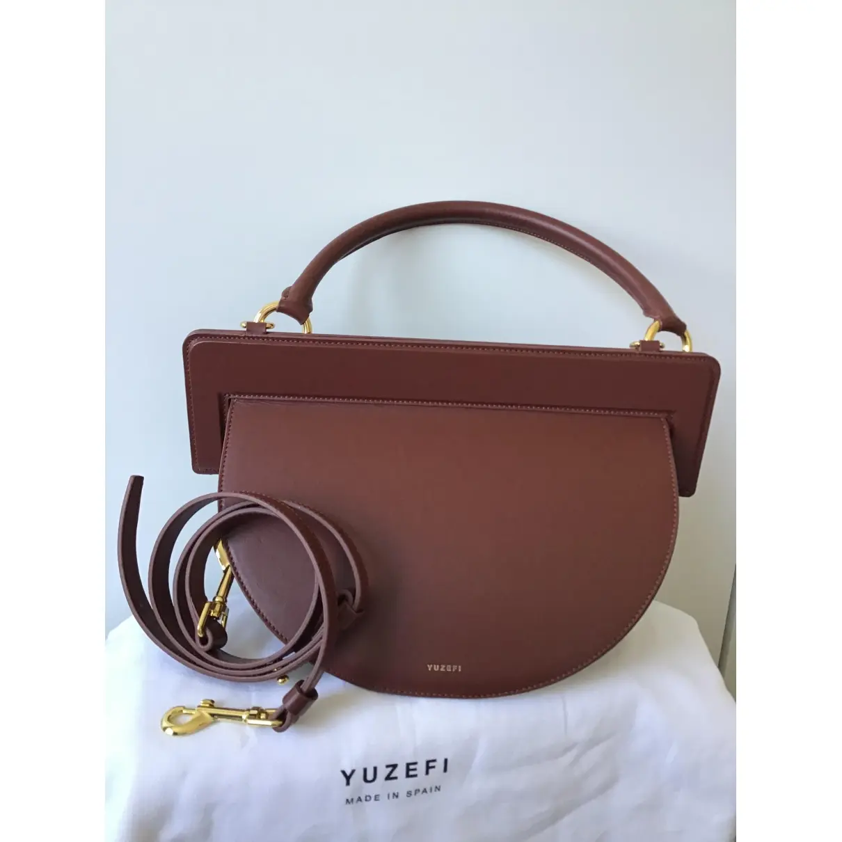 Leather bag Yuzefi