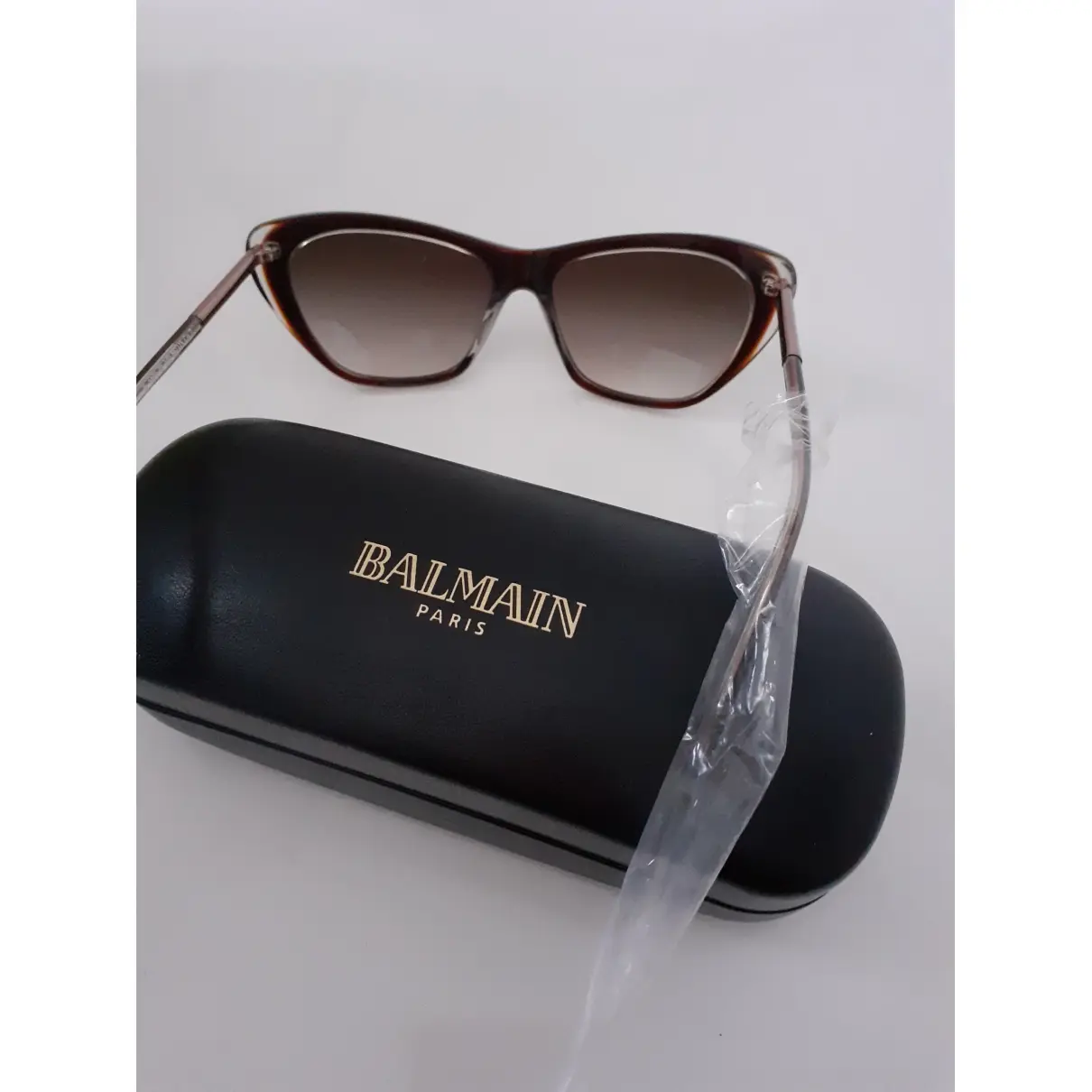 Luxury Balmain Sunglasses Women