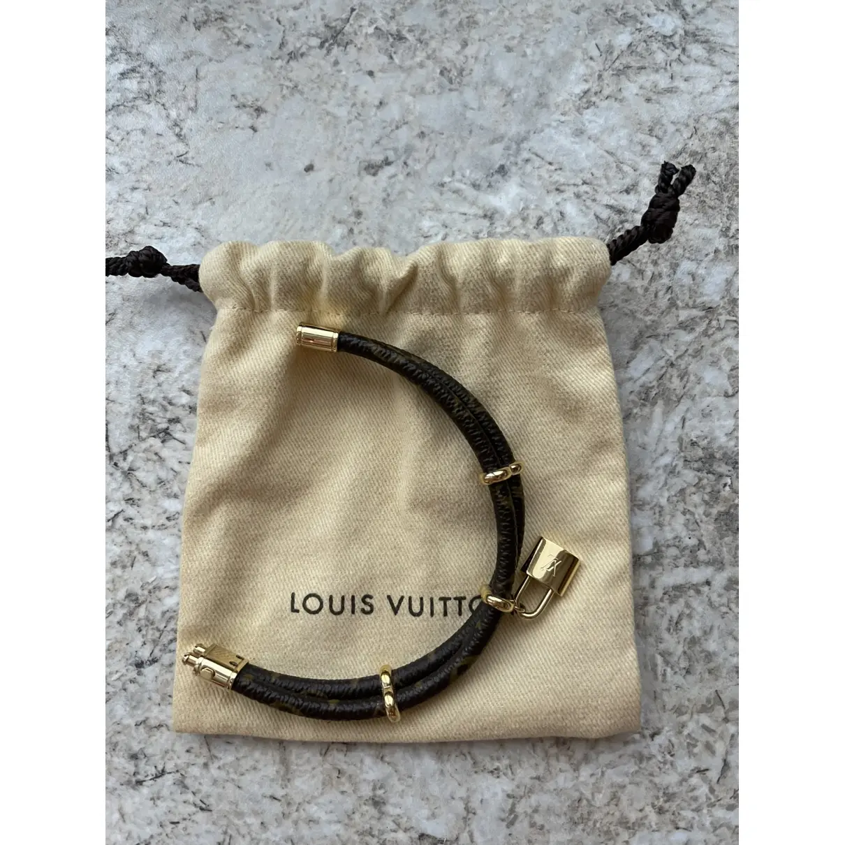 Buy Louis Vuitton Keep It bracelet online