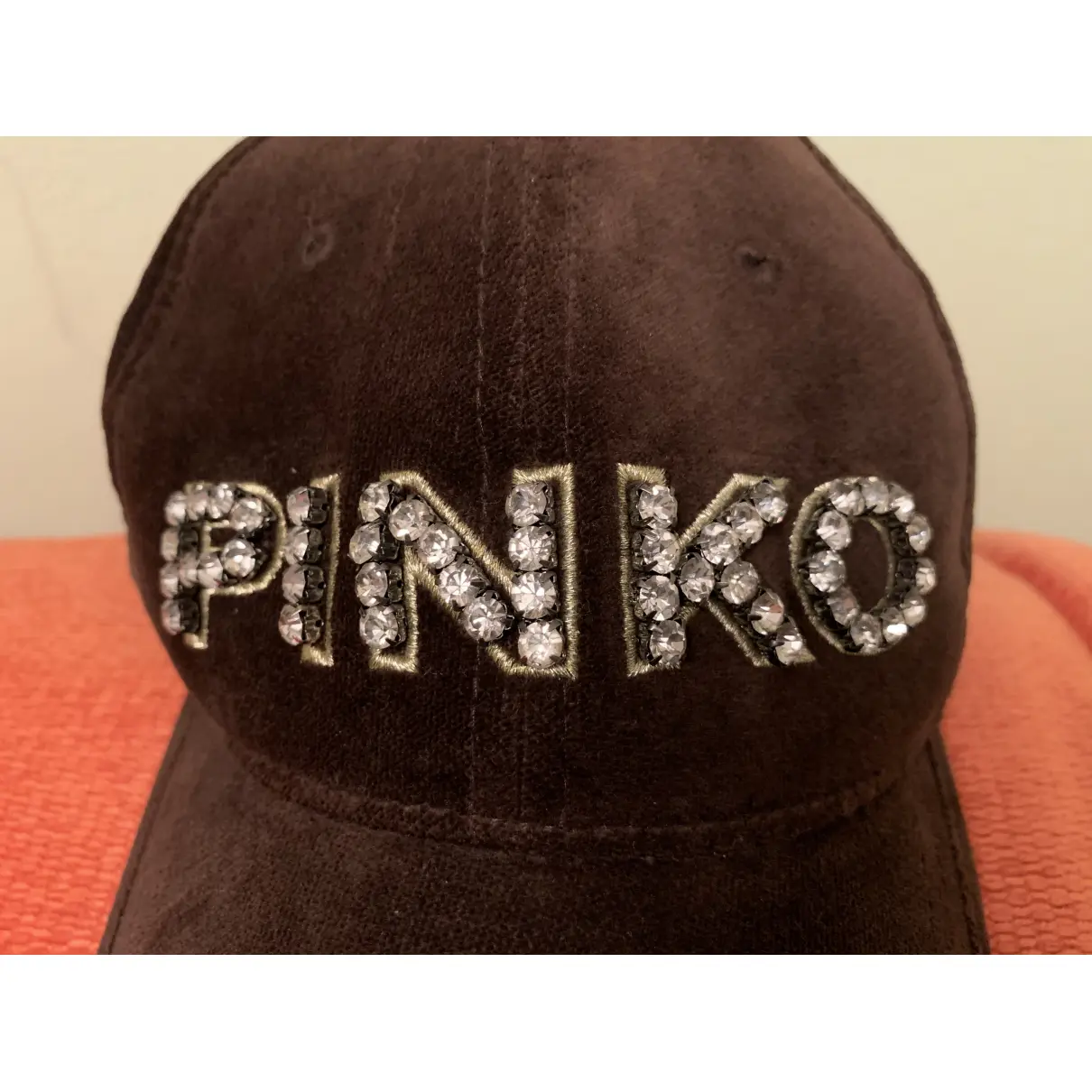 Hat Pinko