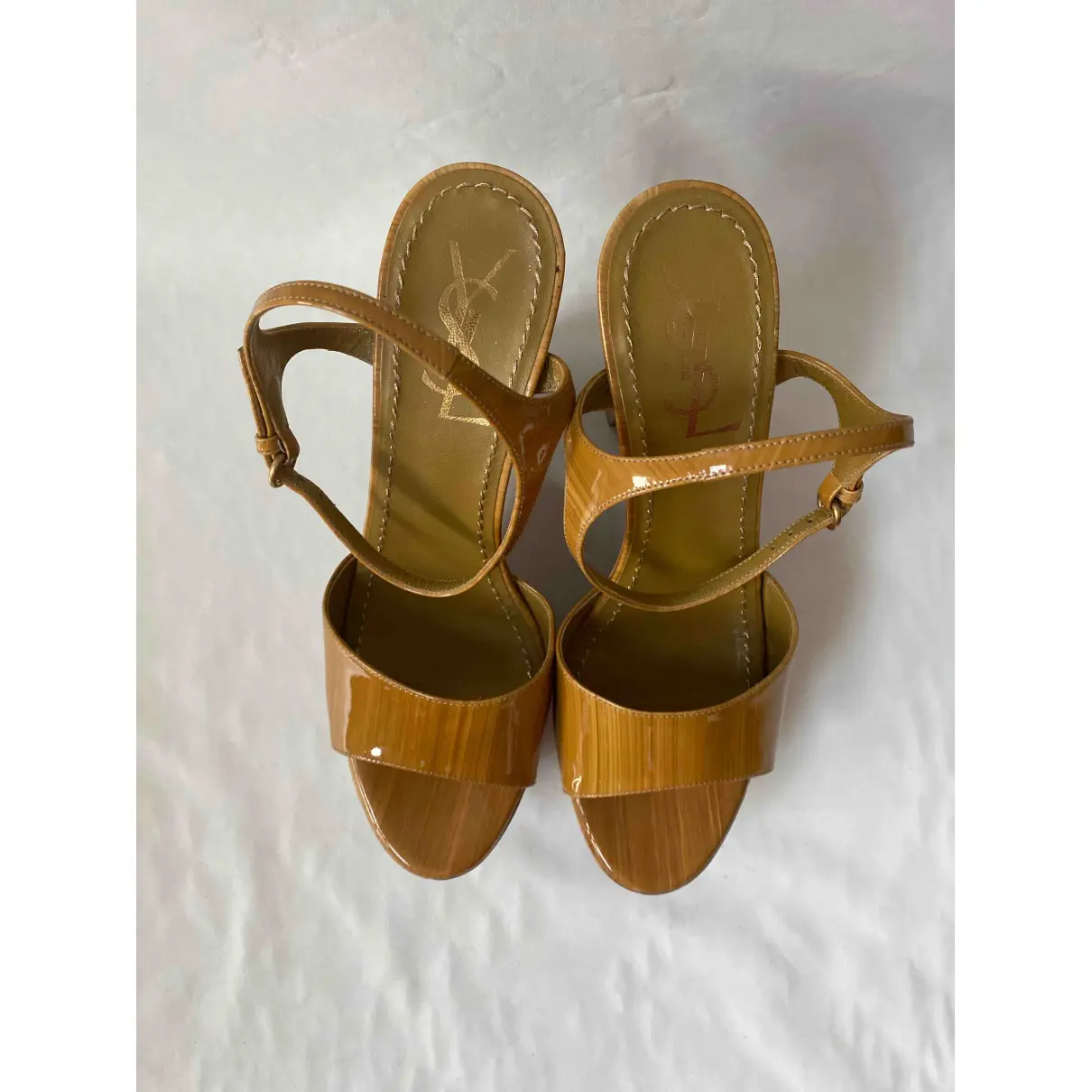 Buy Yves Saint Laurent Patent leather sandals online - Vintage