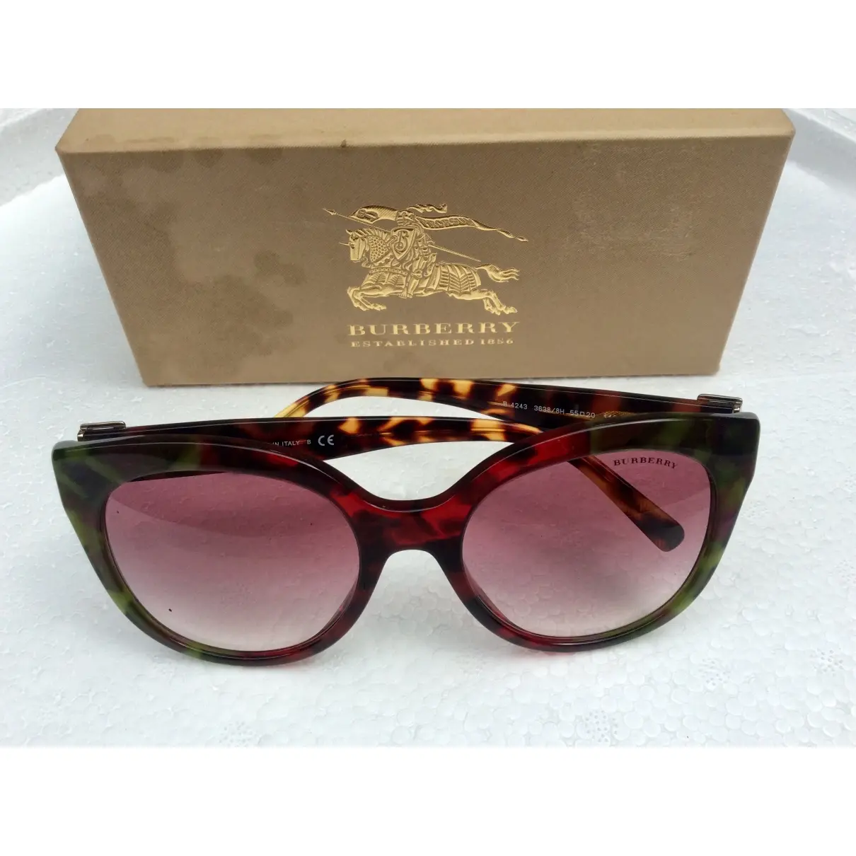 Buy Burberry Oversized sunglasses online