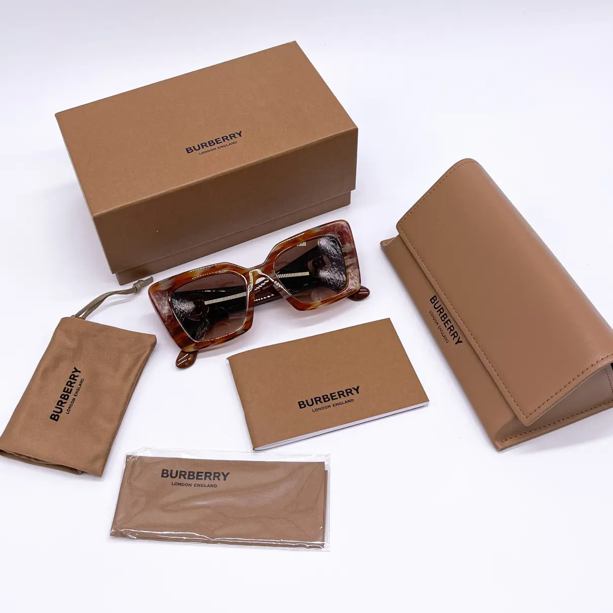 Buy Burberry Sunglasses online