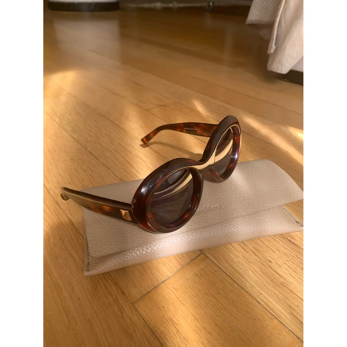 Luxury Max Mara Sunglasses Women