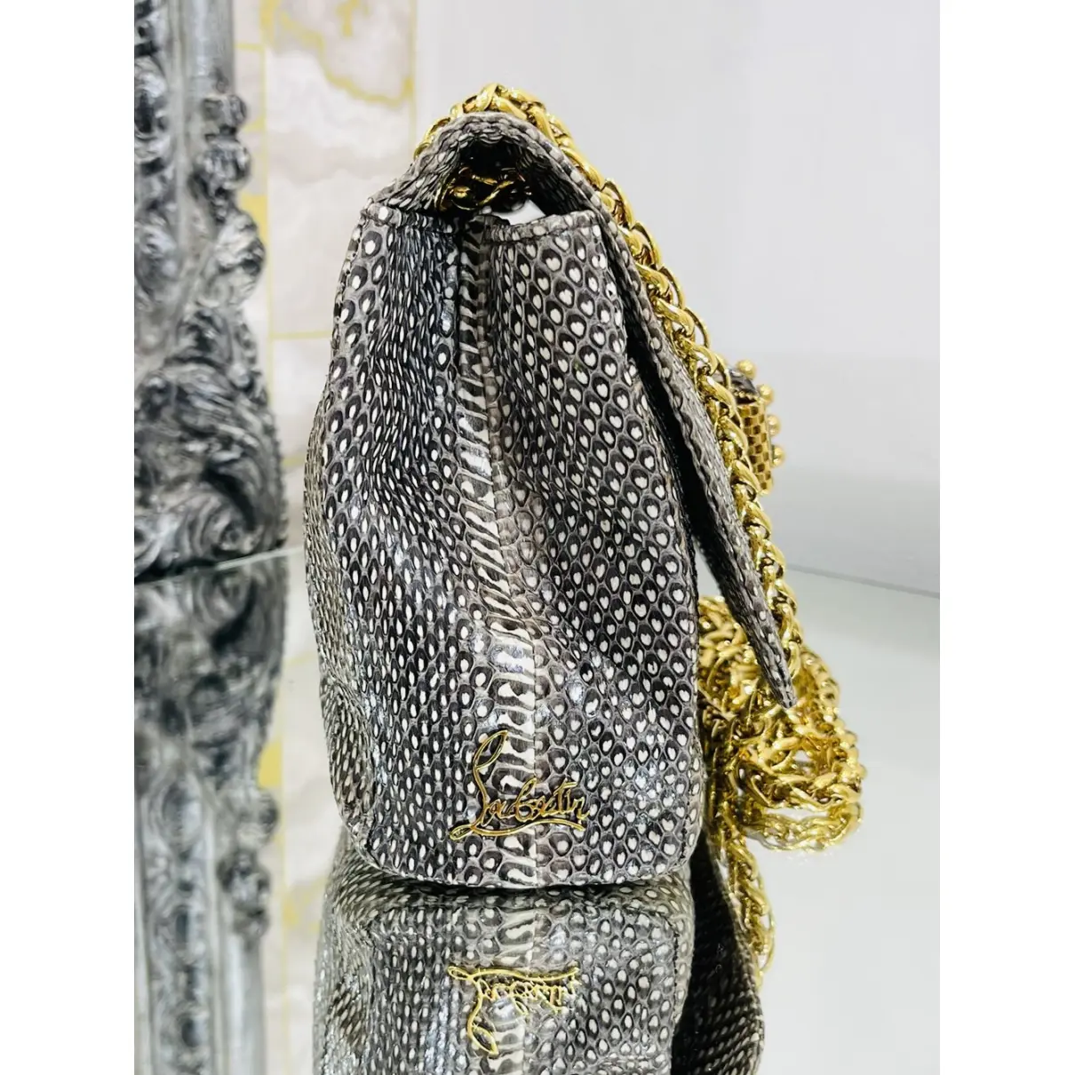 Luxury Christian Louboutin Handbags Women