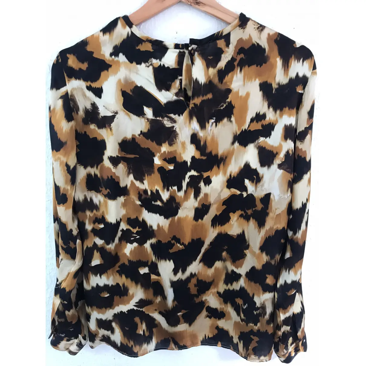 Buy Caliban Silk blouse online