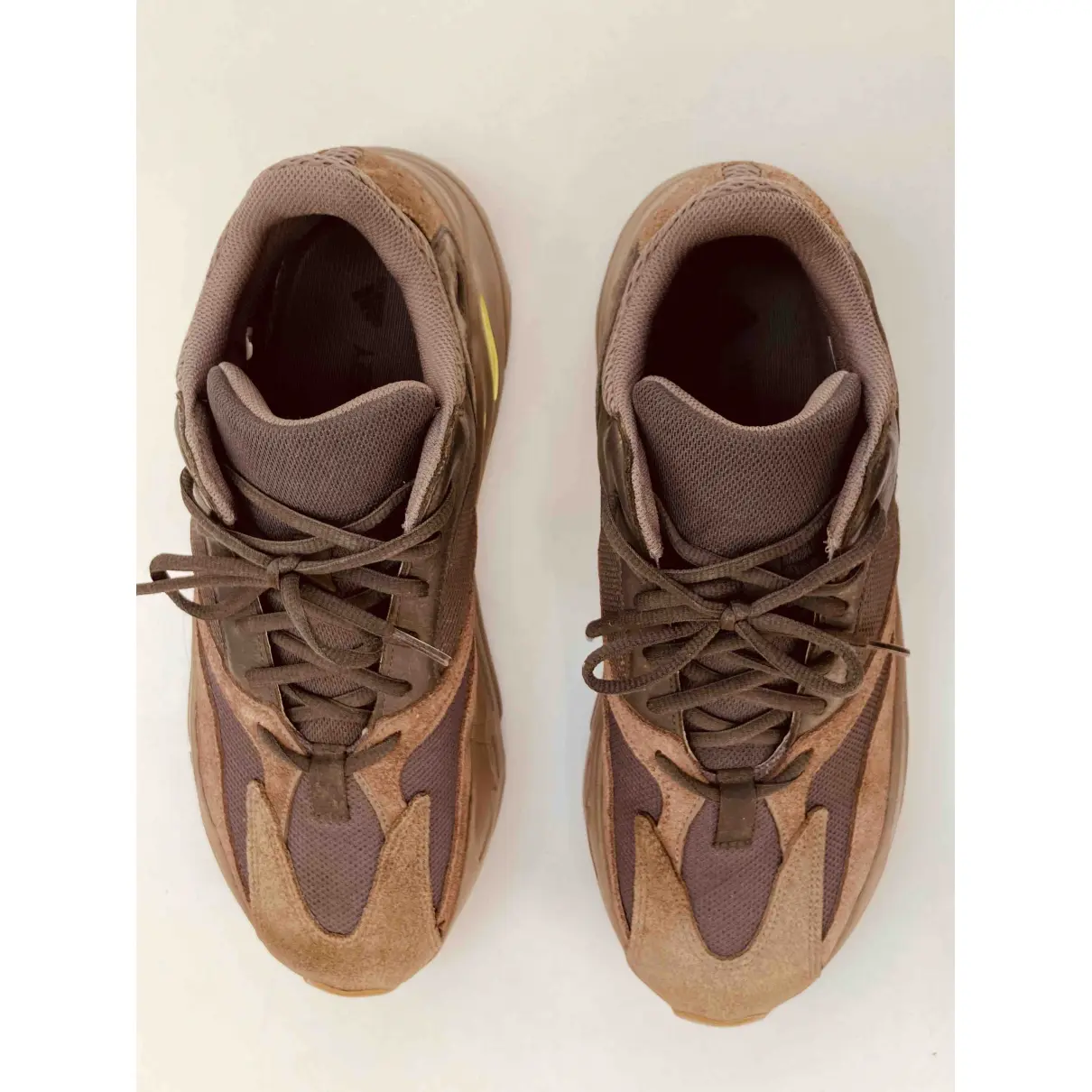 Buy Yeezy x Adidas Boost 700 V2 low trainers online