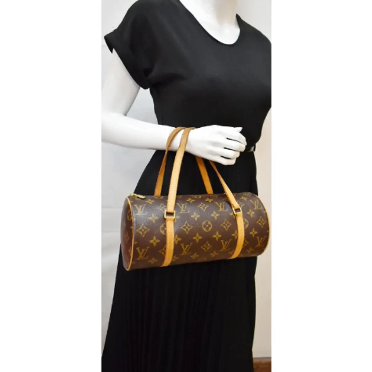 Buy Louis Vuitton Papillon handbag online - Vintage