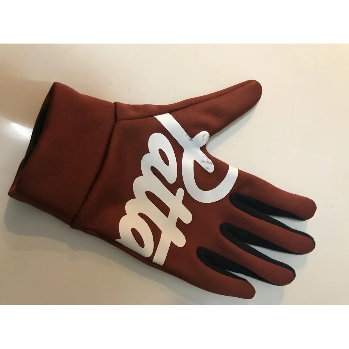 Buy Patta Gloves online