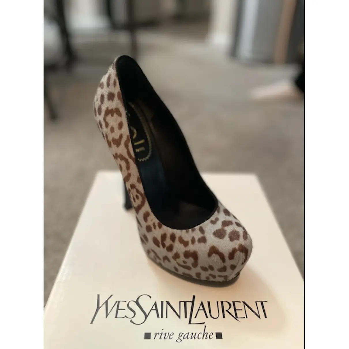 Tweed heels Yves Saint Laurent - Vintage