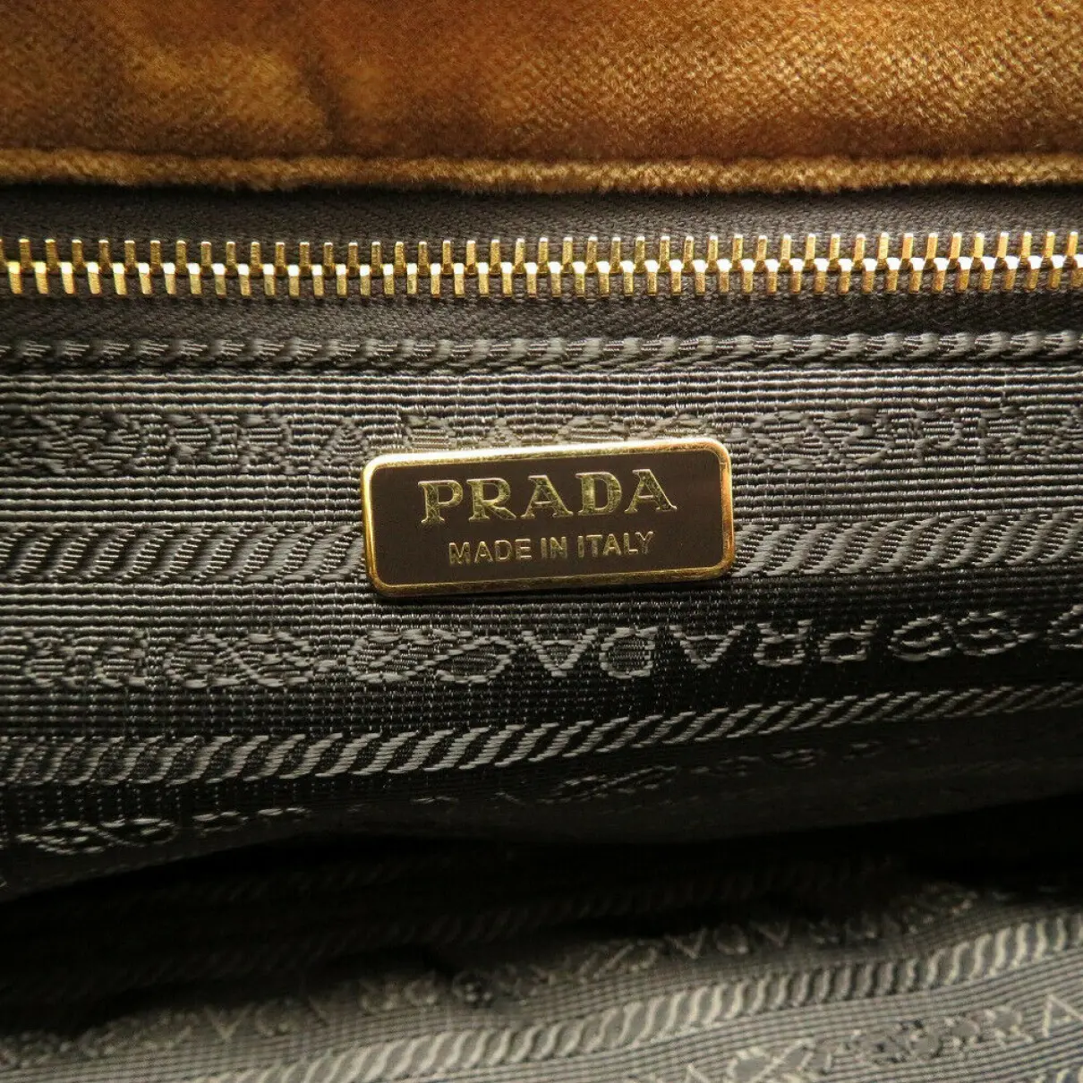 Cahier velvet crossbody bag Prada