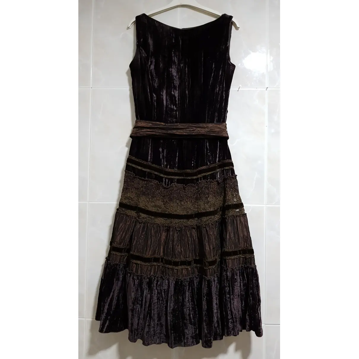 Buy EL CORTE INGLES Velvet mid-length dress online