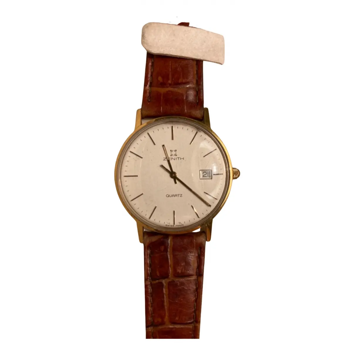 Classique yellow gold watch