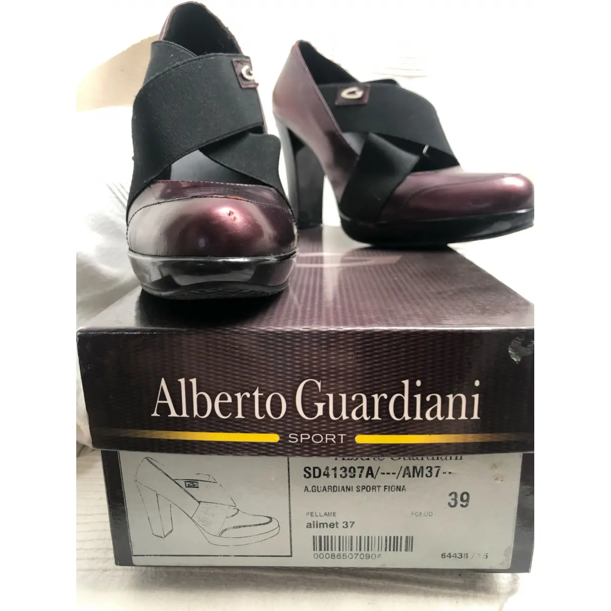 Leather heels Alberto Guardiani