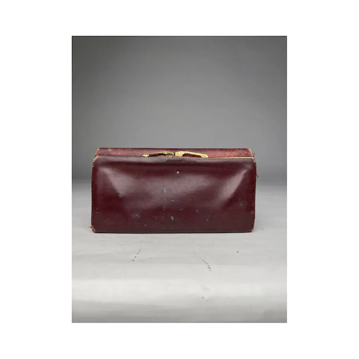 Buy Cartier Leather wallet online - Vintage