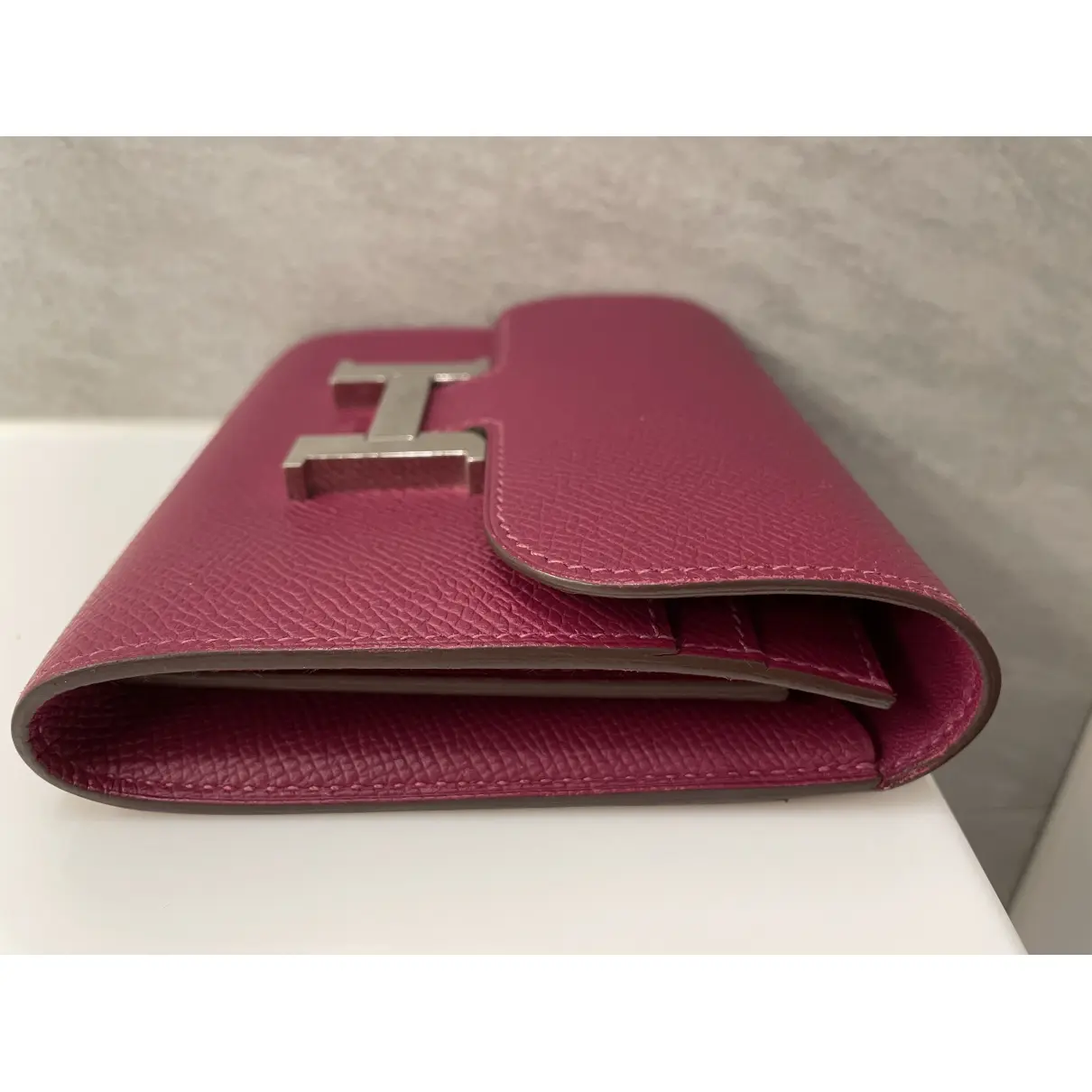 Buy Hermès Constance leather wallet online