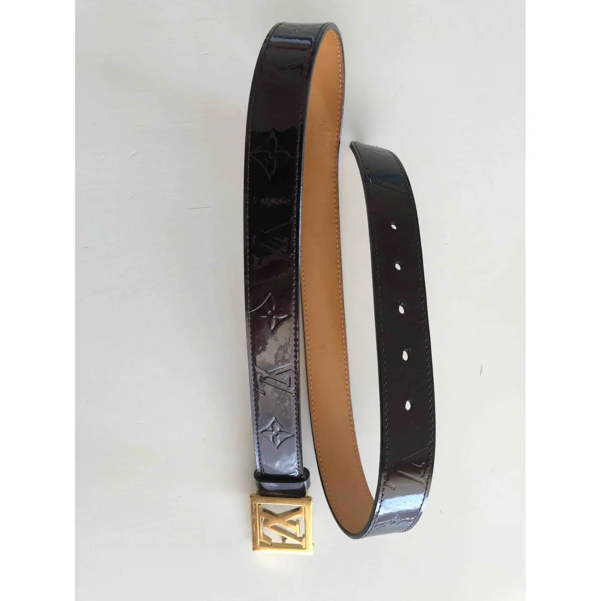 Buy Louis Vuitton Initiales leather belt online
