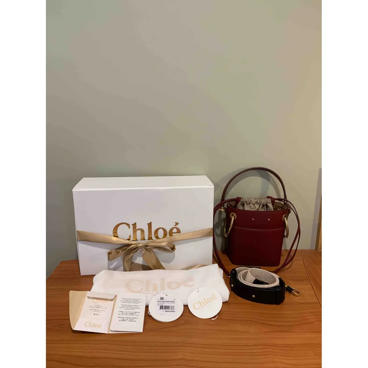 Buy Chloé Roy leather handbag online