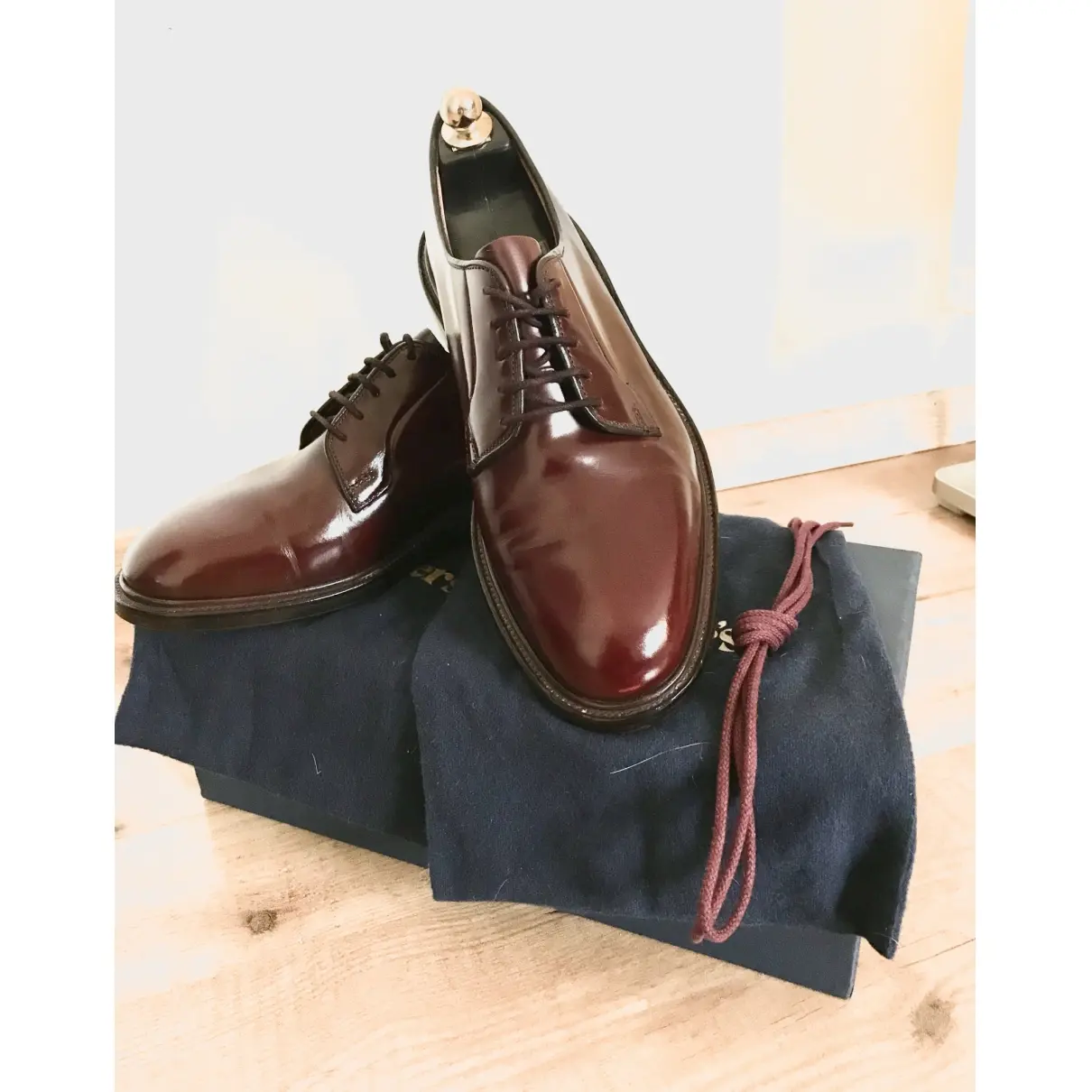 Trickers London Leather lace ups for sale