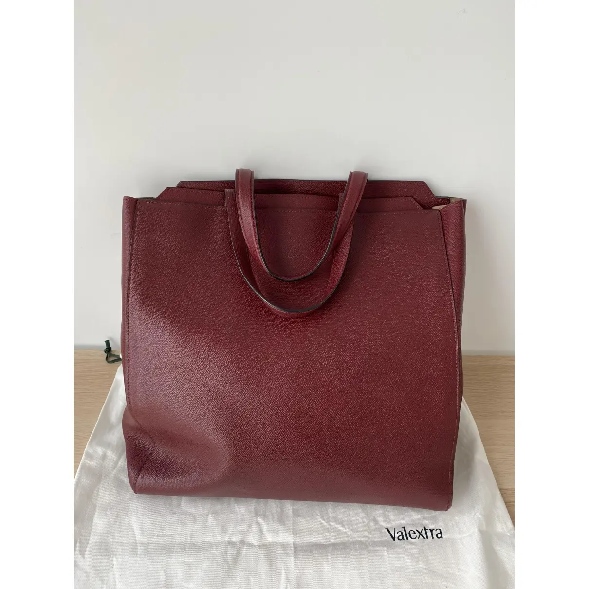 Buy Valextra Leather bag online
