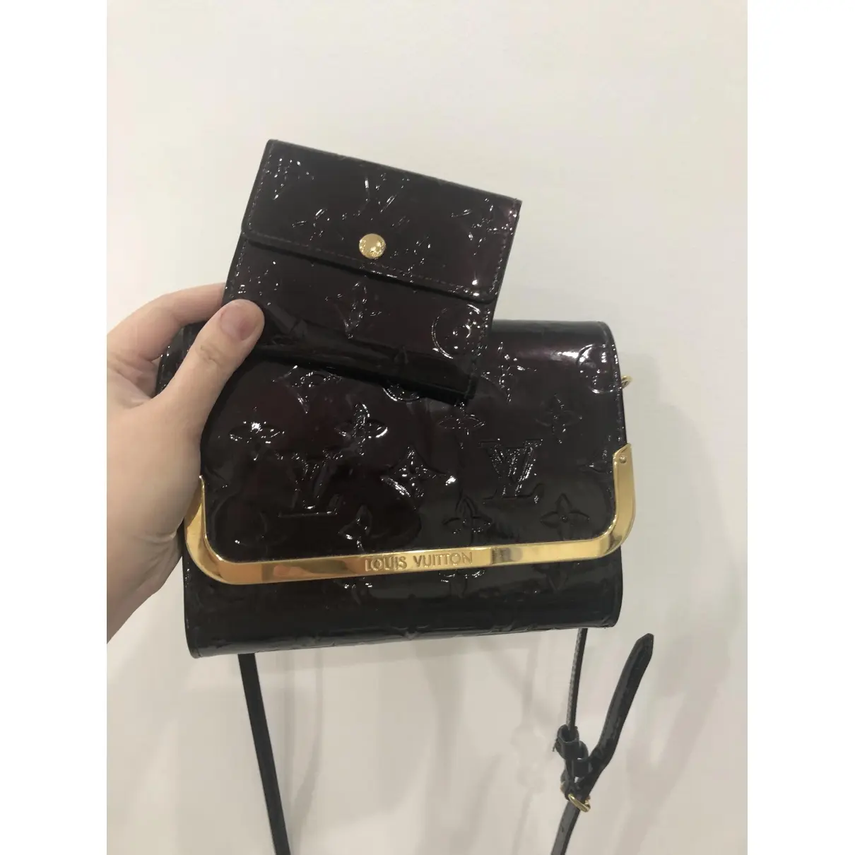 Louis Vuitton Crossbody patent leather handbag for sale