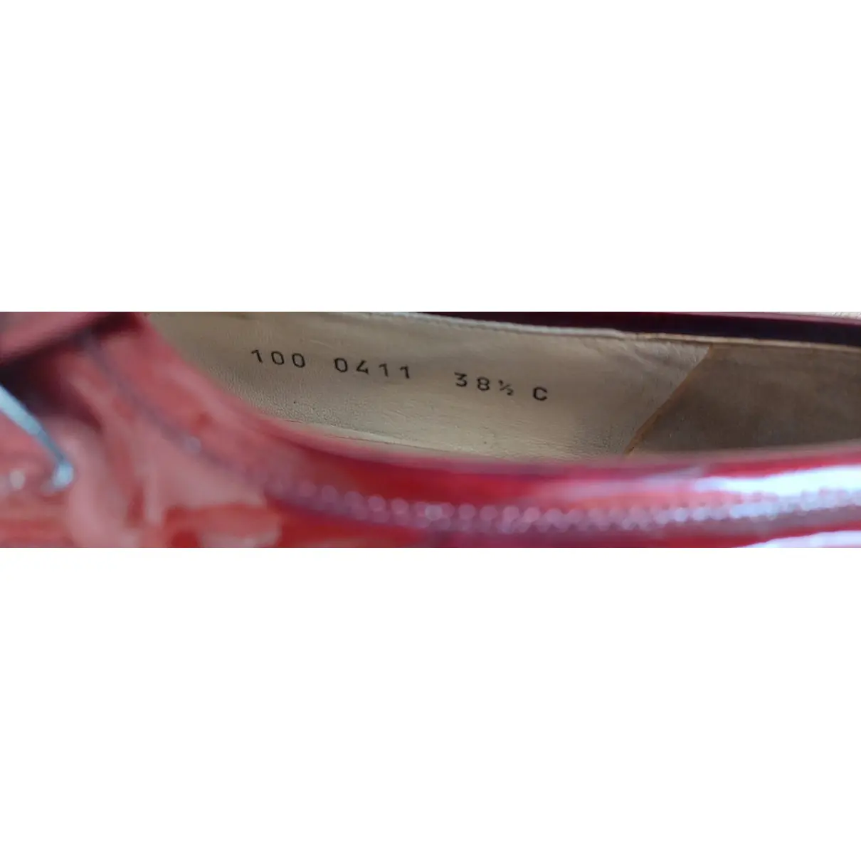 Buy Gucci Patent leather flats online - Vintage