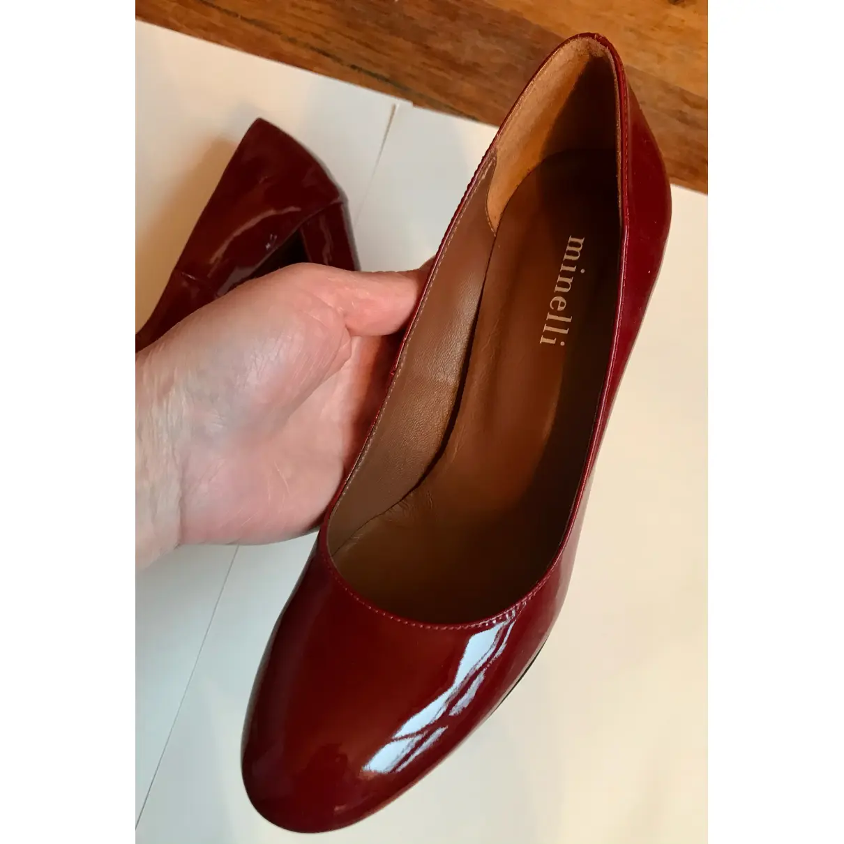Patent leather heels MINELLI