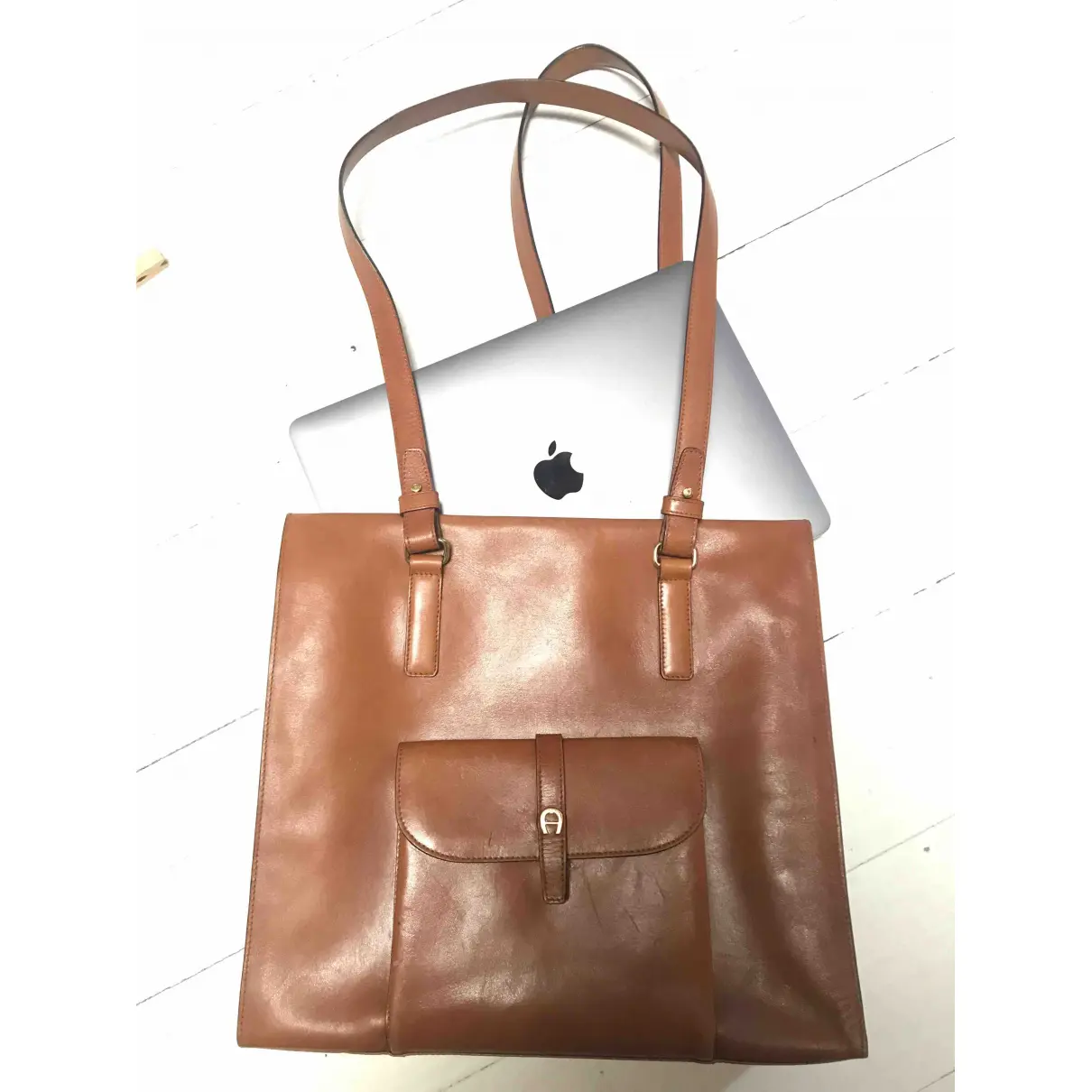 Leather handbag Aigner
