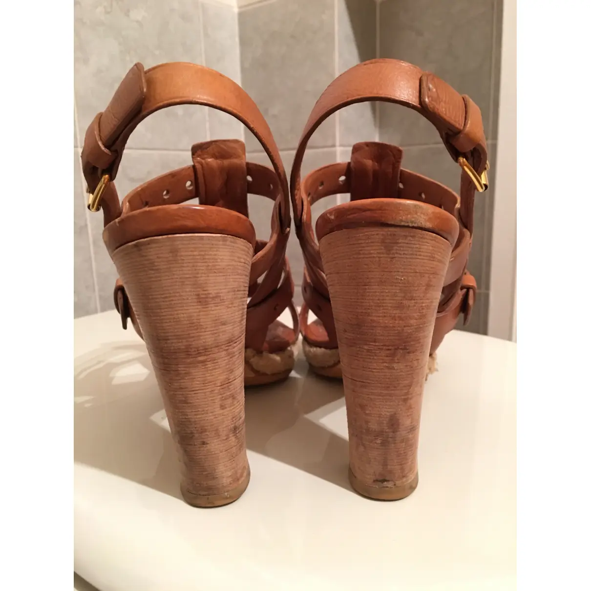 Leather sandal Carshoe