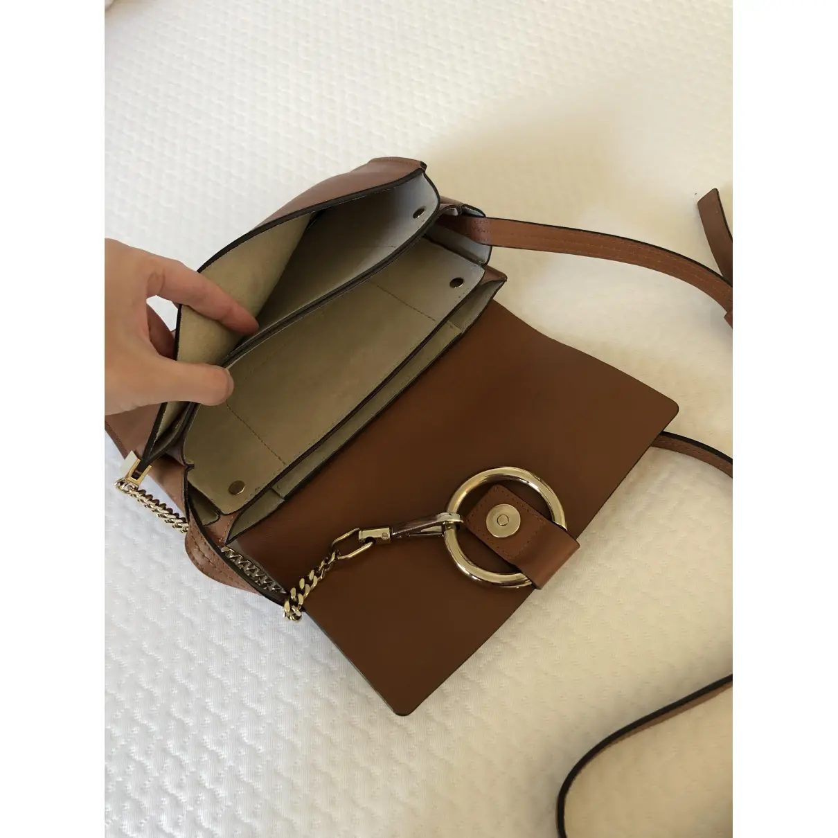 Buy Chloé Faye leather crossbody bag online
