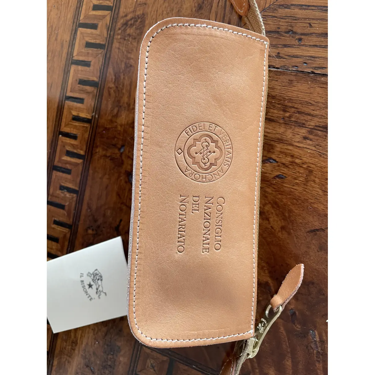 Buy Il Bisonte Leather purse online