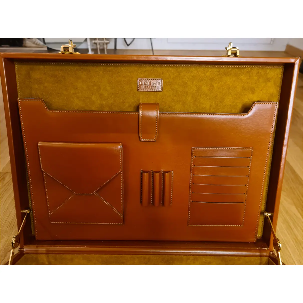 Leather satchel Loewe - Vintage