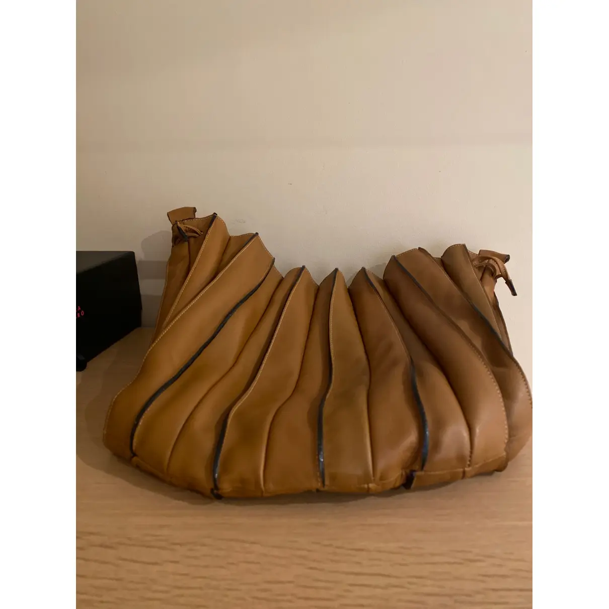 Buy LUPO Leather handbag online