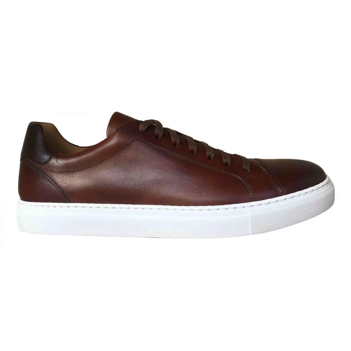Leather low trainers Magnanni