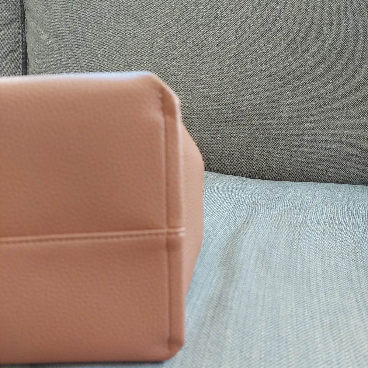 Numéro Neuf leather handbag Polene