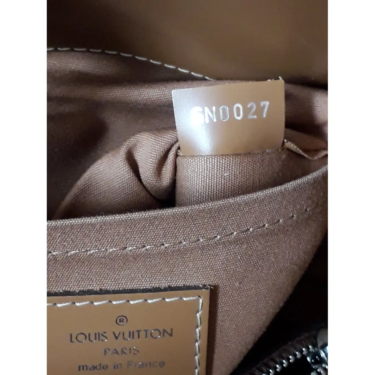 Passy leather handbag Louis Vuitton