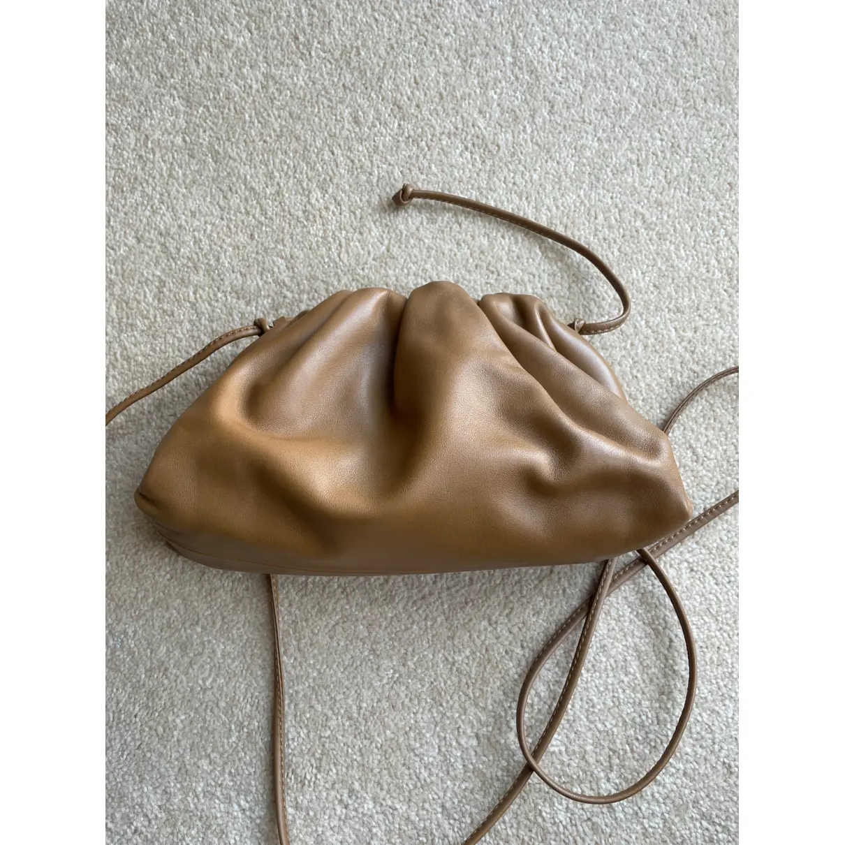 Pouch leather handbag Bottega Veneta