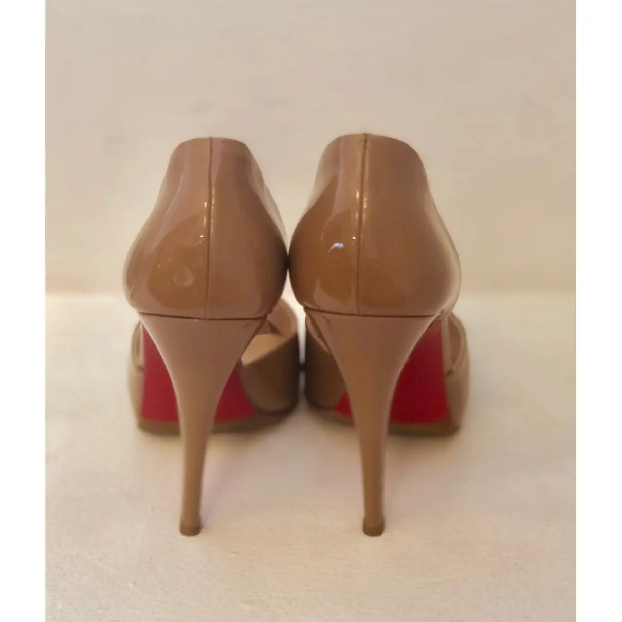 Buy Christian Louboutin Very Privé leather heels online