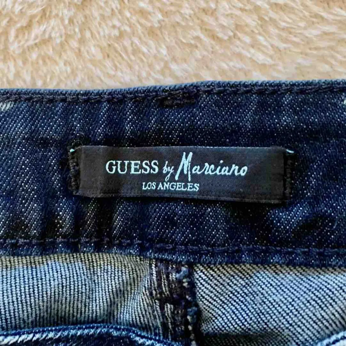 Luxury GUESS Jeans Women