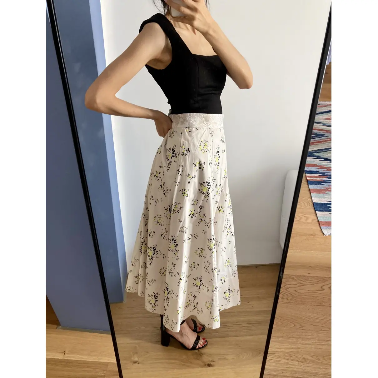 Mid-length skirt CUSTOMMADE