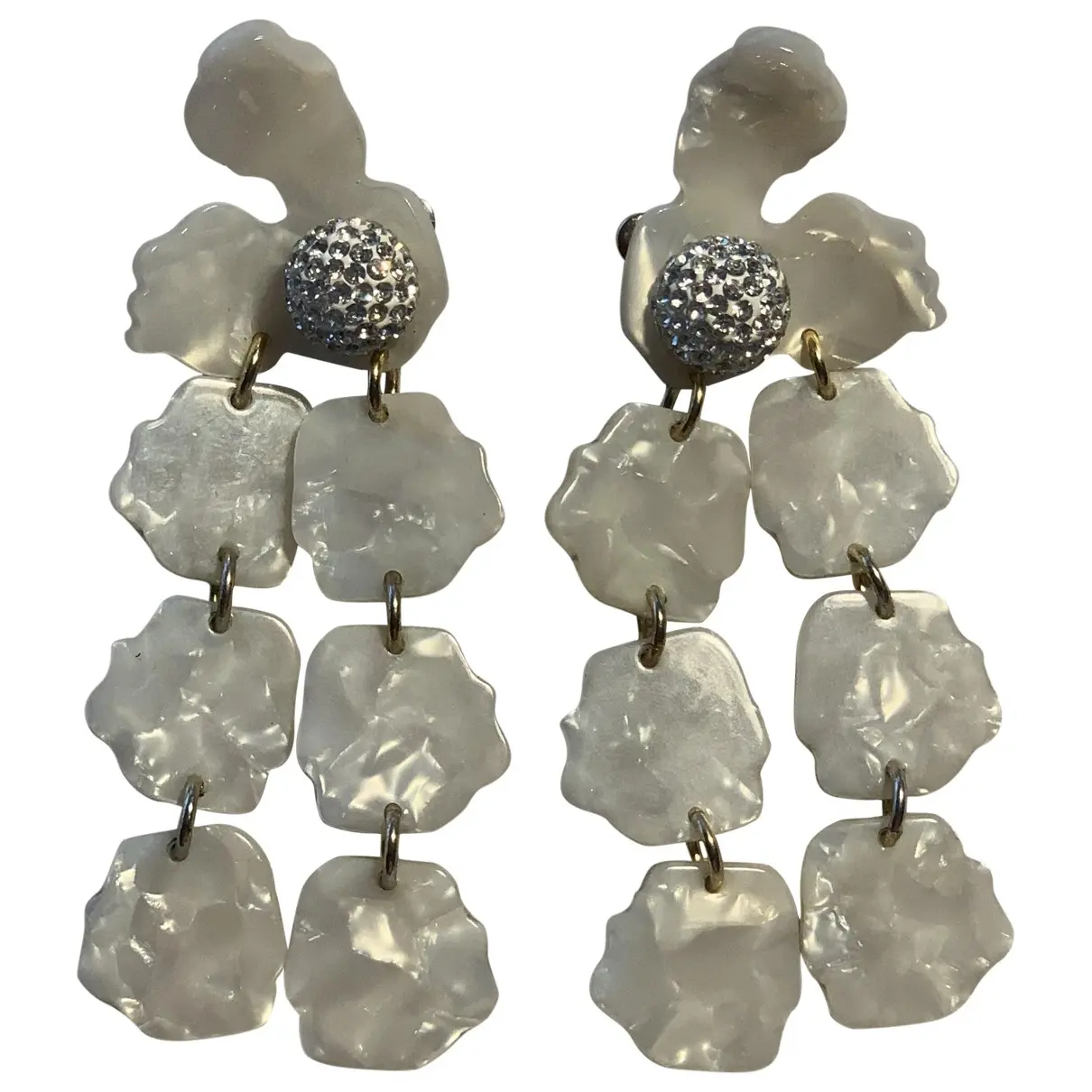 Pearls earrings Lele Sadoughi