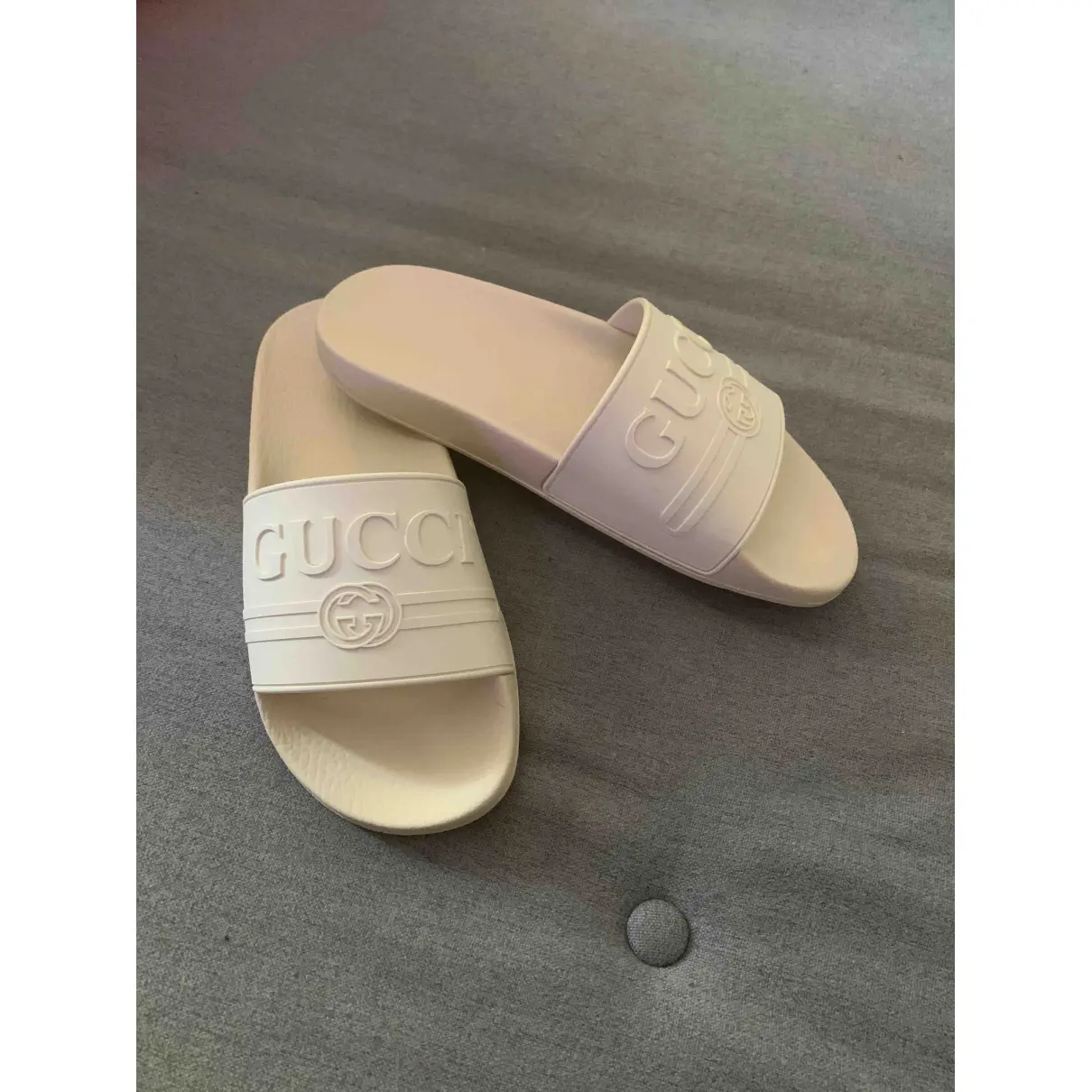 Buy Gucci Ecru Plastic Sandals online