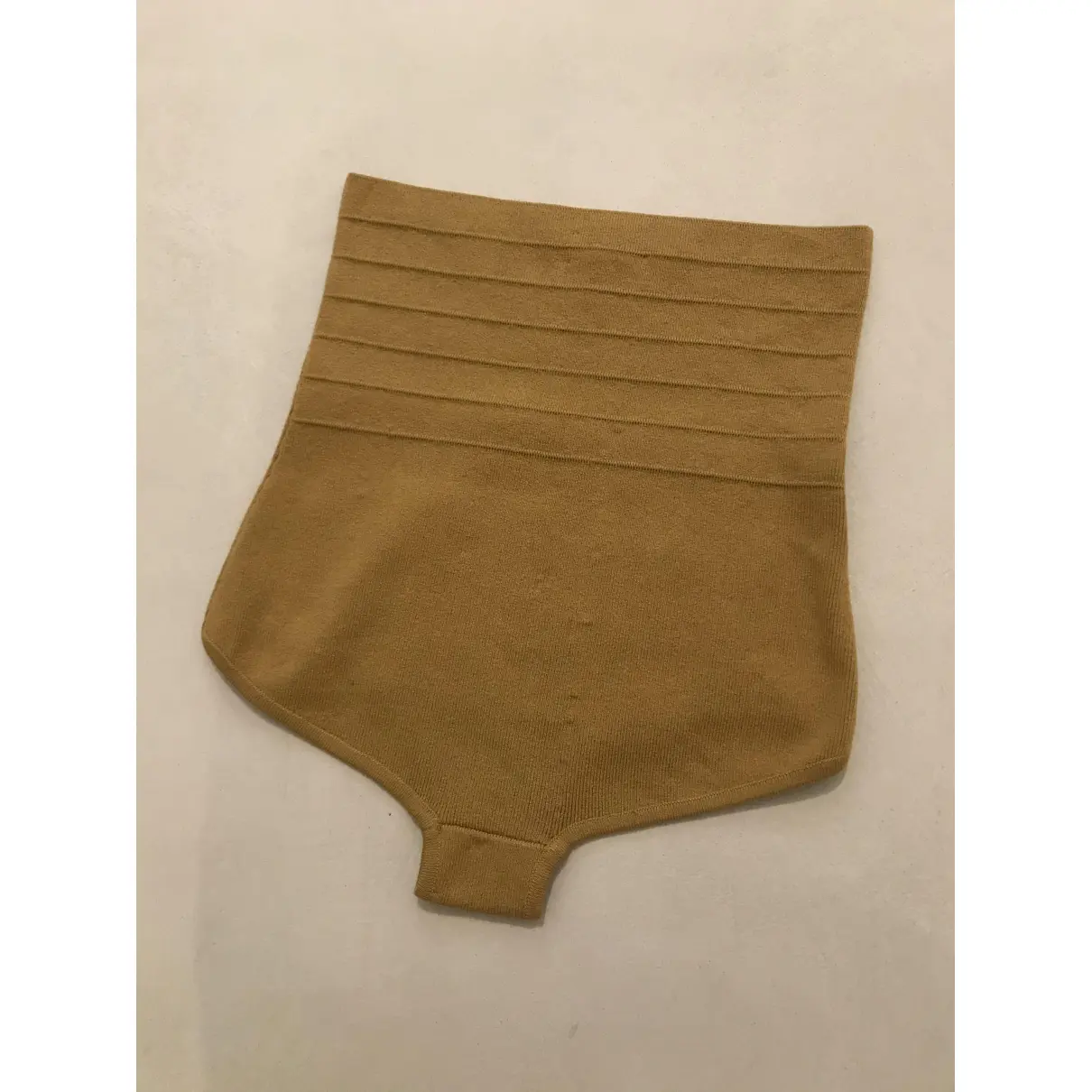 Buy Chloé Gold Cotton Shorts online - Vintage
